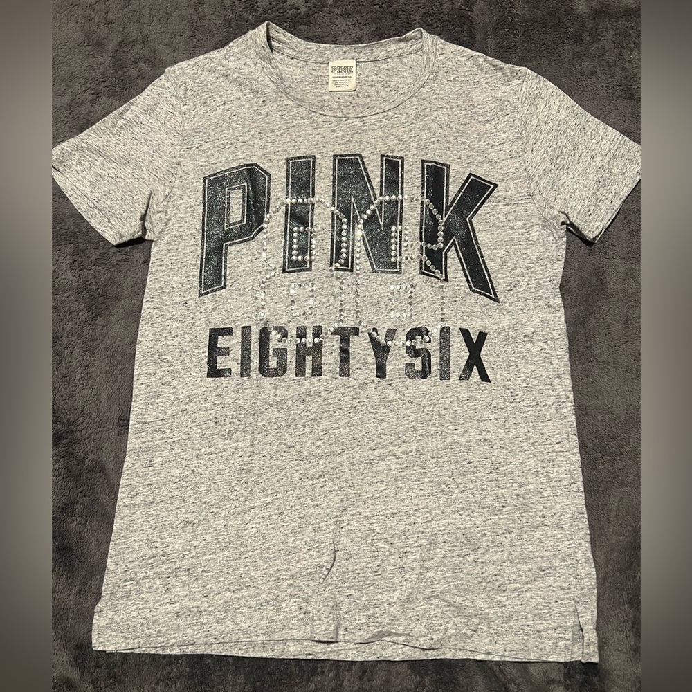 PINK by Victoria Secret XS grey short sleeve top with rhinestones on front